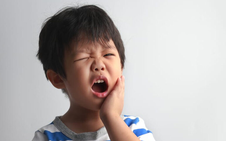 Toothache-Treatment-in-Gandhinagar